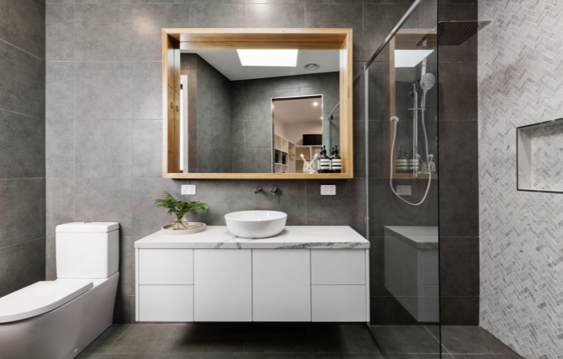 bathroom-renovation-by-rodeoworx-with-modern-design-and-high-end-fixtures